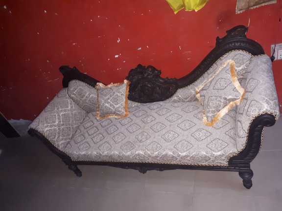 sofa.. in Lalazar Colony Gujranwala, Punjab 52250 - Free Business Listing