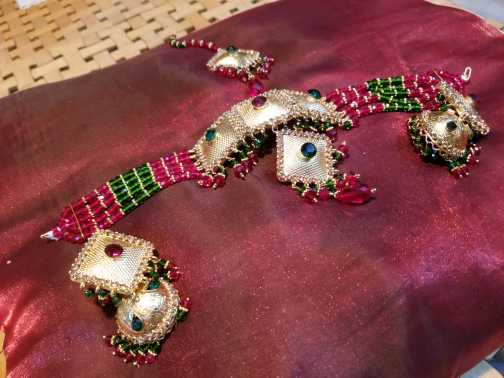 heavy jwellery set, golde.. in Rawalpindi, Punjab - Free Business Listing