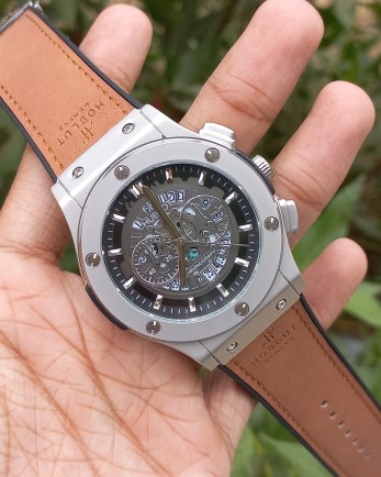 HUBLOT WATCH price 1450.. in Sheikhupura, Punjab - Free Business Listing